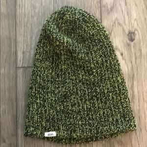 Vans beanie in green / black